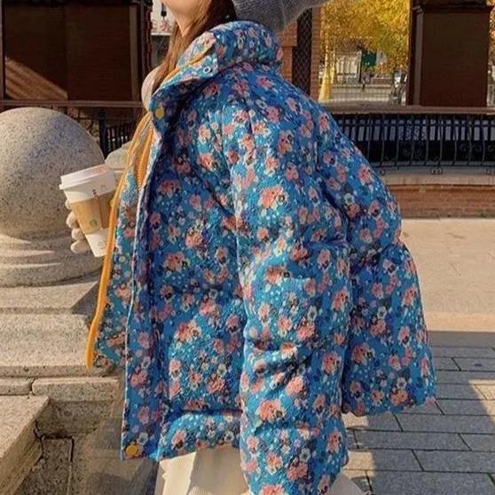 Warm Blossom Puff Jacket Floral Elegance for Winter