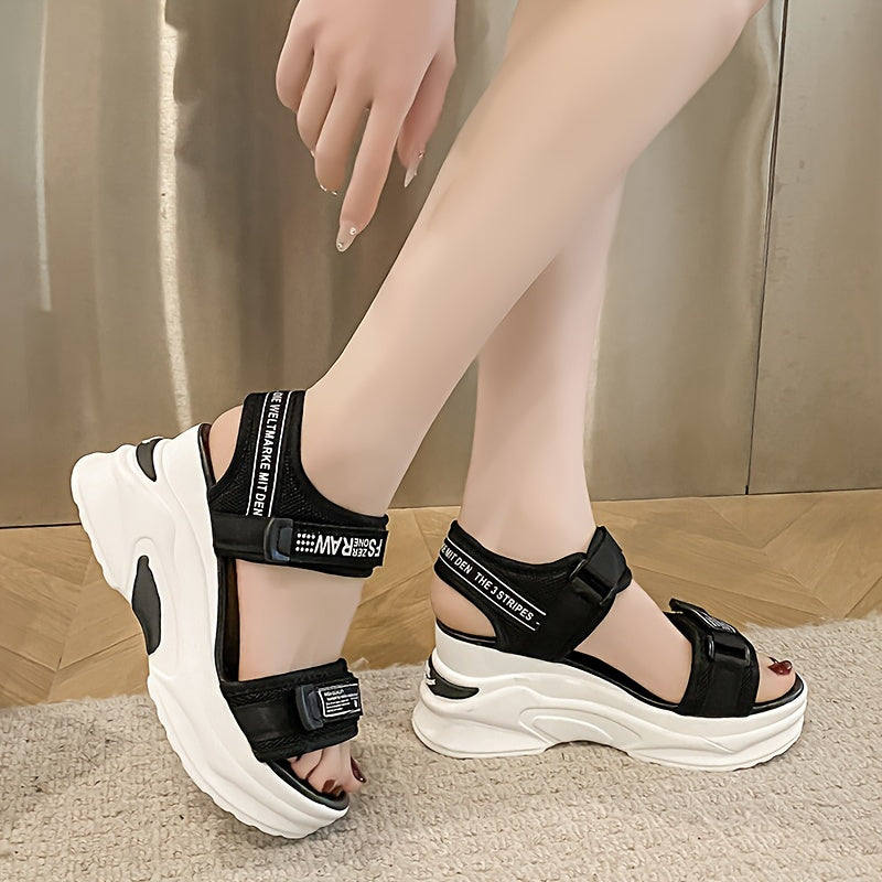 Comfortable Walking Shoes for Spring and Summer