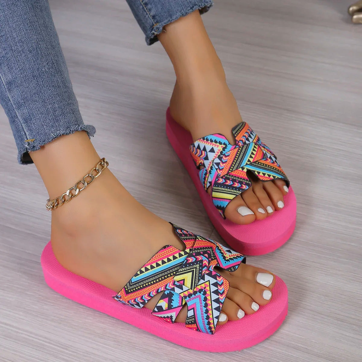 Trendy 2024 Printed Flat Sandals